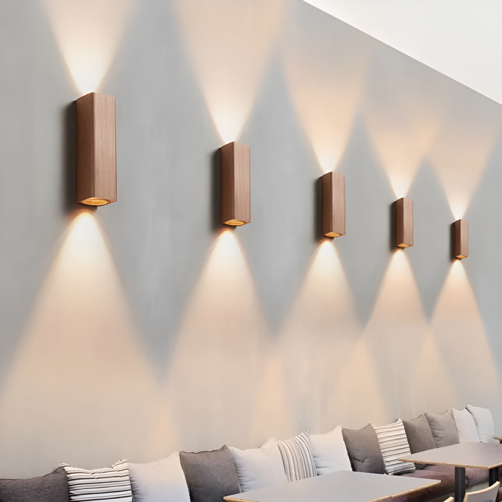 PureForm - Elegant Rectangular Wall Light