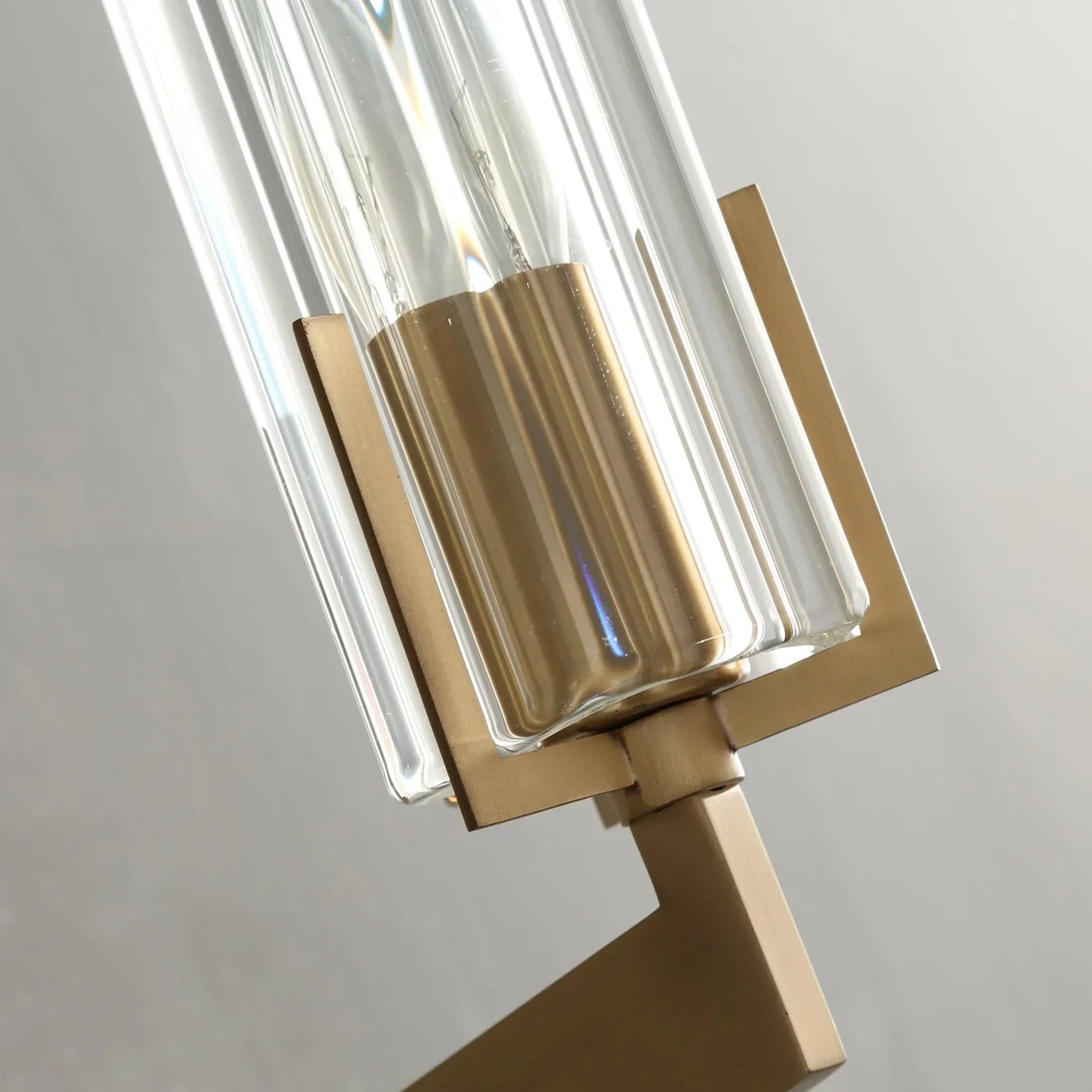 BrassLume - Elegant Brass Wall Lamp