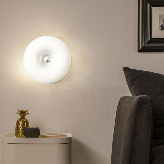 BauhausGlow - Minimal Wall and Table Illumination